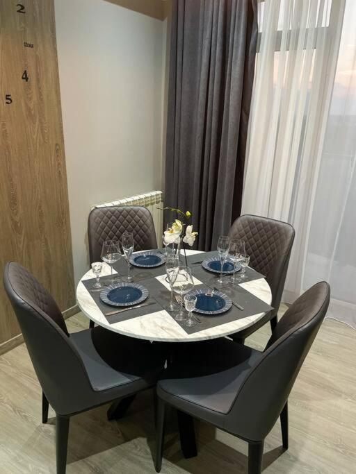 Hermes Cityview Apartment Кишинёв Экстерьер фото