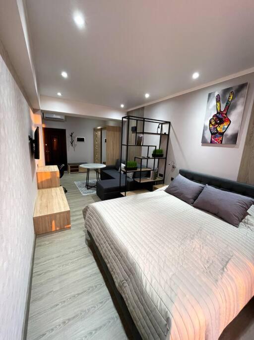 Hermes Cityview Apartment Кишинёв Экстерьер фото